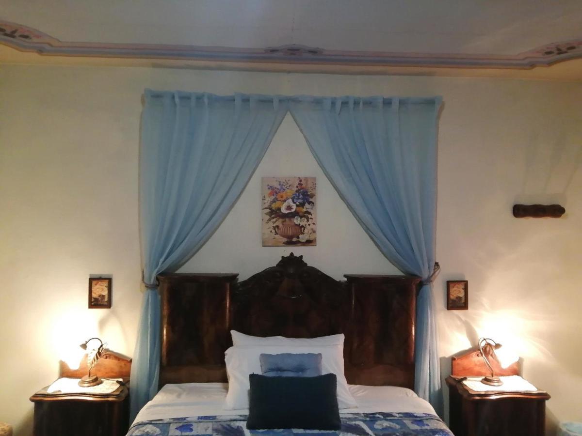 Felix House Bed & Breakfast Codevilla Екстериор снимка