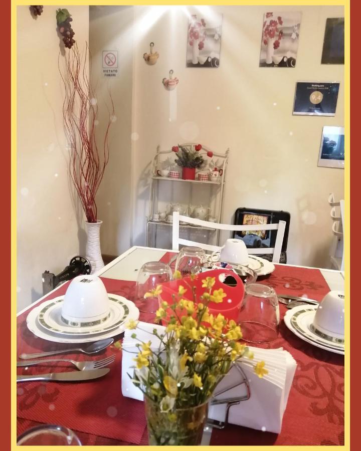 Felix House Bed & Breakfast Codevilla Екстериор снимка
