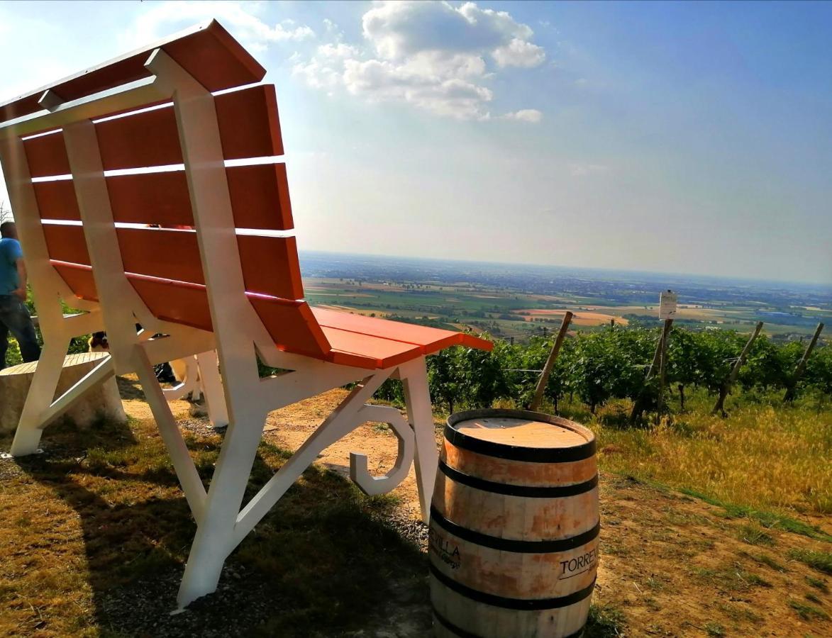 Felix House Bed & Breakfast Codevilla Екстериор снимка