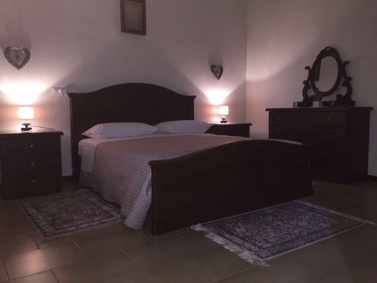 Felix House Bed & Breakfast Codevilla Екстериор снимка