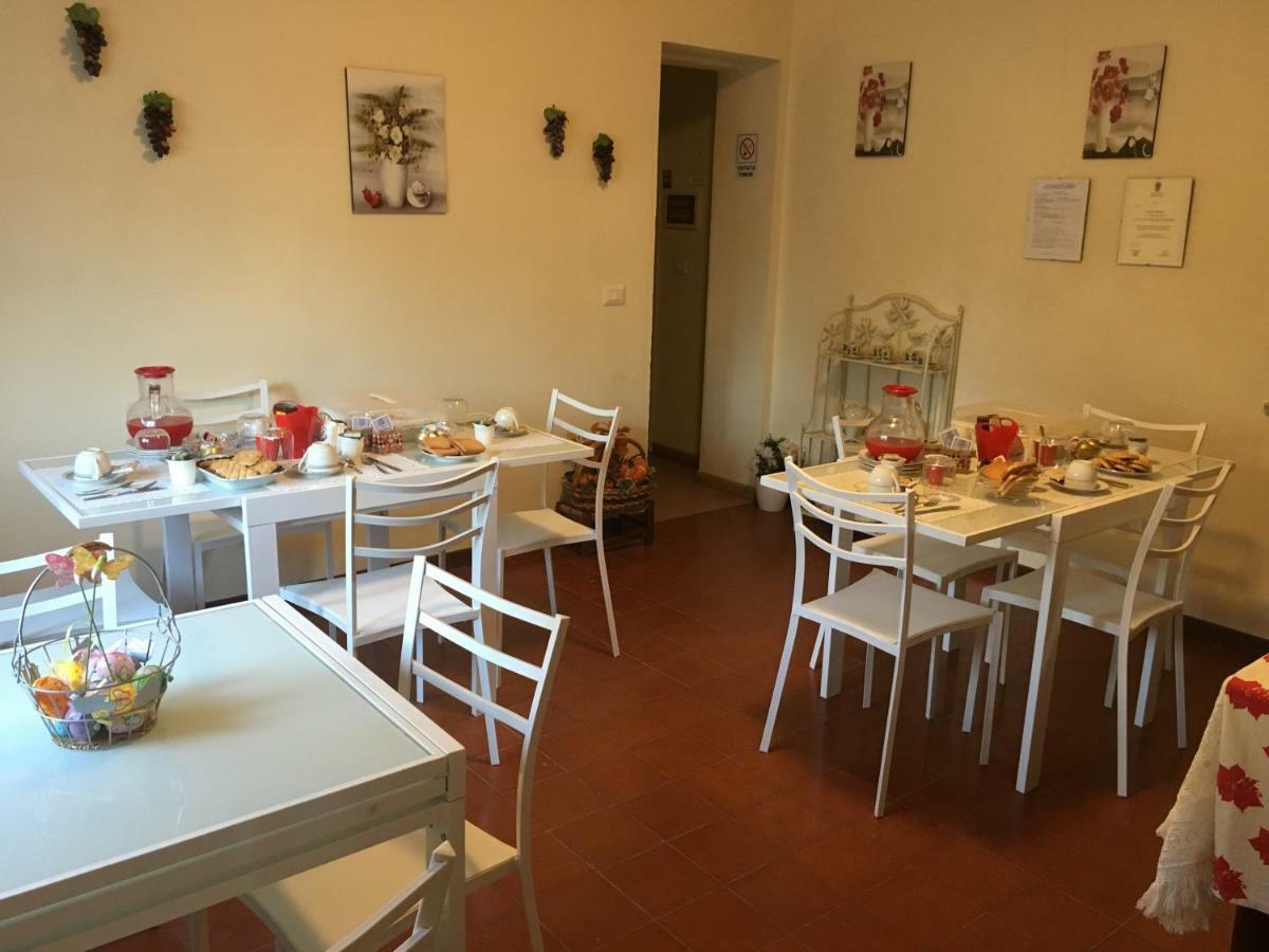 Felix House Bed & Breakfast Codevilla Екстериор снимка